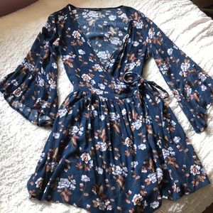 AE Kimono-style wrap & tie floral dress